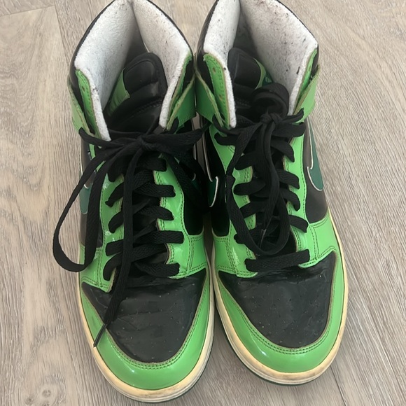 NIKE 2007  DUNK HI HALLOWEEN TOMBSTONE GS 5Y (WOMEN 6) VINTAGE MAX AIR SAFARI - Picture 2 of 4